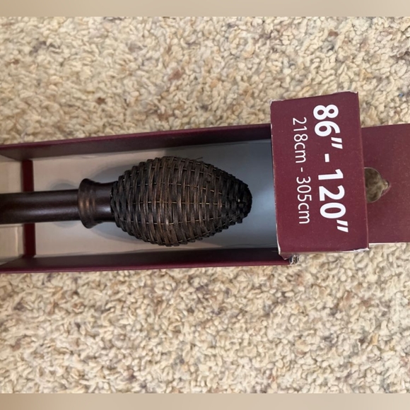 Brand new with box drapery Rod (Extendable) *NEW* - Picture 7 of 9